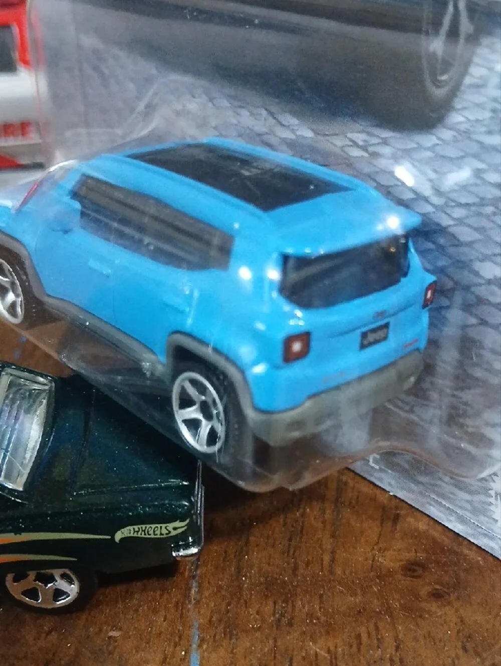 Matchbox 2019 Jeep Renegade Toy Car - Blue
